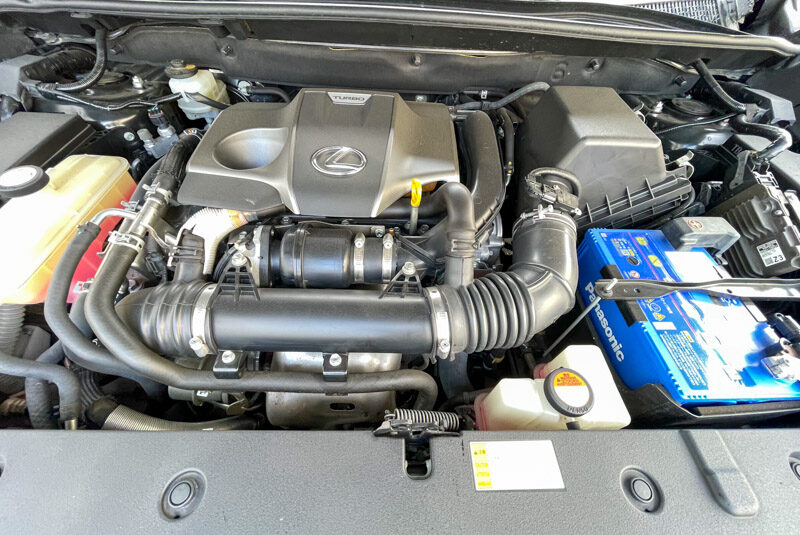 Lexus BLACK 2016 Year NX200T AGZ10 NEW SHAPE 2000cc Automatic Petrol ...
