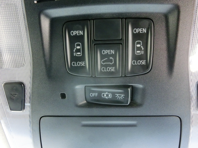 Toyota Vellfire – NEW SHAPE Pearl 2016 Year AGH30- Z A EDITION 7 SEATER 2500cc Auto Petrol with DOUBLE SUNROOF, FULL LEATHER SEATS AND Full Options..
