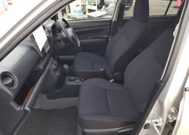Toyota Probox SILVER 2018 Year NEW MODEL NCP160 “DX COMFORT” 1490cc Auto Petrol.