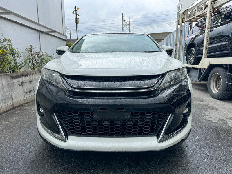 Toyota Harrier PEARL ZSU60 ELEGANCE G’S PACKAGE 2017 Year 2000cc Auto Petrol with Full Options