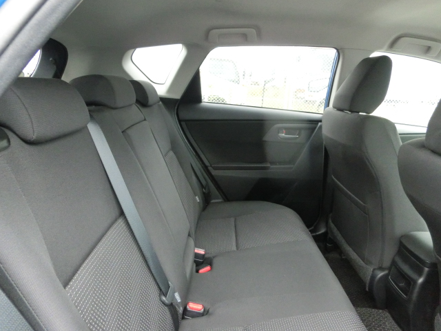 Toyota Auris BLUE 2017 Year NZE184H HATCHBACK 1500cc Auto Petrol with Full Options.