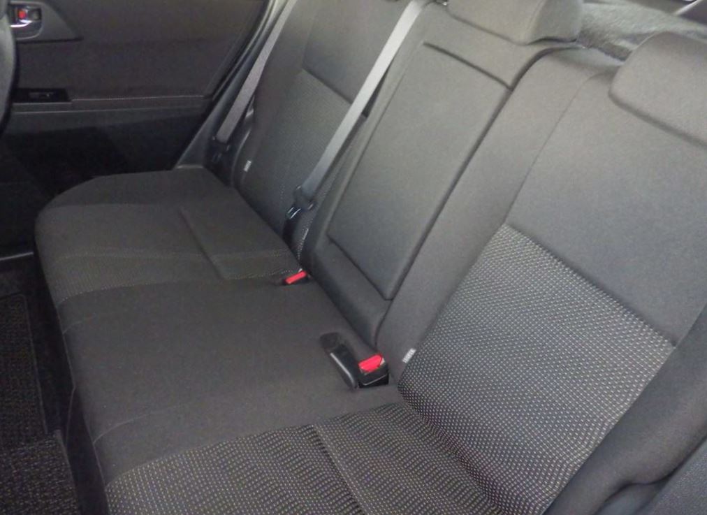 Toyota Auris BLUE 2017 Year NZE184H HATCHBACK 1500cc Auto Petrol with Full Options.