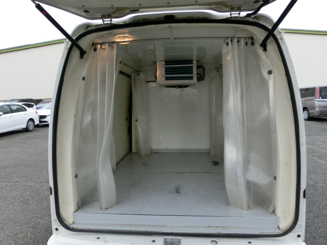 Daihatsu Hijet FREEZER BODY White S321V 2019 YEAR 660cc Automatic Petrol.