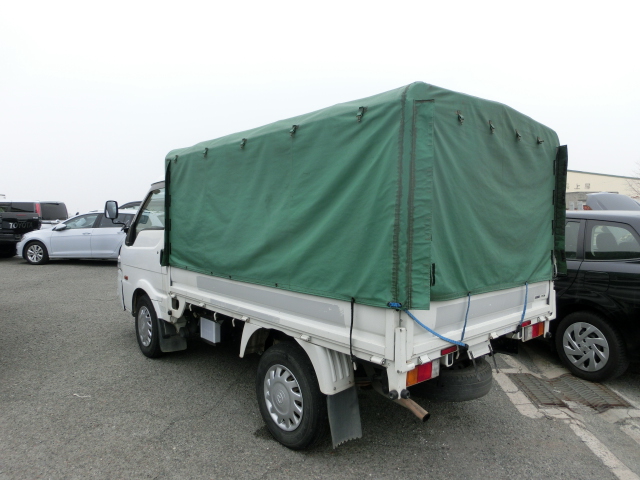 Mazda Bongo TRUCK ”DX GRADE” White 2018 YEAR SLP2T 1800cc Manual Petrol.