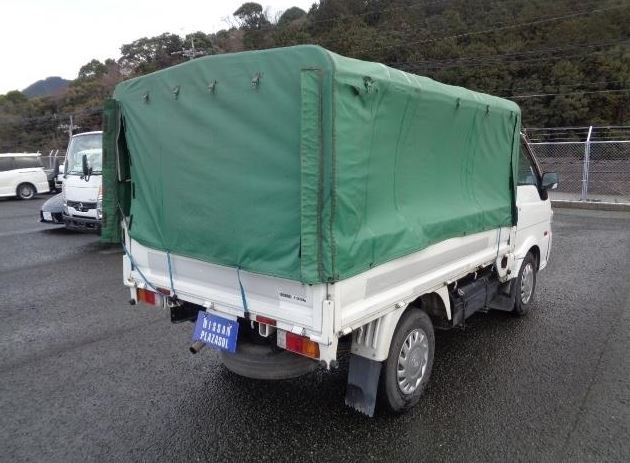 Mazda Bongo TRUCK ”DX GRADE” White 2018 YEAR SLP2T 1800cc Manual Petrol.