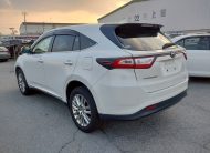 Toyota Harrier PEARL ZSU60 PROGRESS PACKAGE 2018 Year 2000cc Auto Petrol with HALF LEATHER SEATS. And JBL System.