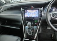 Toyota Harrier HYBRID PEARL AVU65W METAL PROGRESS 4WD PACKAGE 2018 Year 2500cc Auto Petrol with HALF LEATHER SEATS.