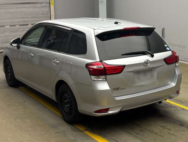 Toyota Fielder SILVER 2018 Year NRE161 – 1.5G “PKG” 1500cc Auto Petrol with BROWN LEATHER SEATS..