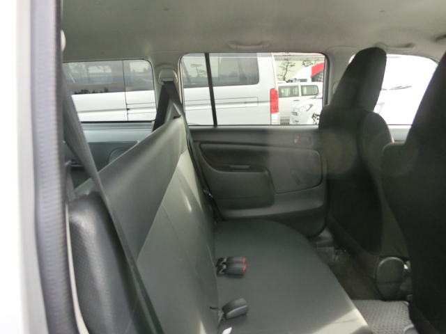 Toyota Probox SILVER 2018 Year NEW SHAPE NCP165 GL TSS PKG 1500cc Auto Petrol.