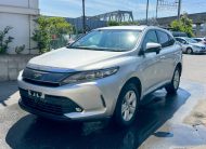 Toyota Harrier HYBRID SILVER AVU65W ELEGANCE 4WD PACKAGE 2019 Year 2500cc Auto Petrol with BROWN HALF LEATHER SEATS.