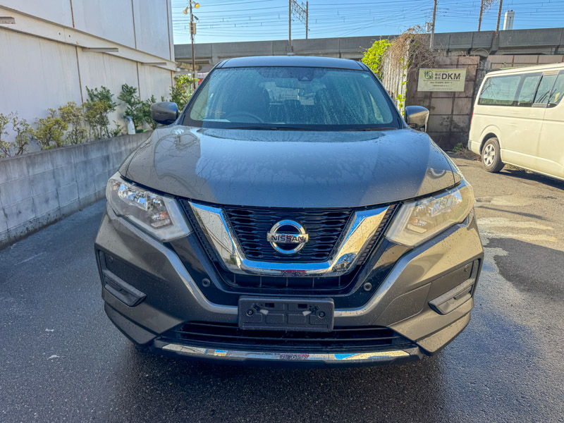 Nissan X-Trail GREY NT32 “20S PKG” 5 SEATER 2019 Year 2000cc Auto Petrol with Full Options.