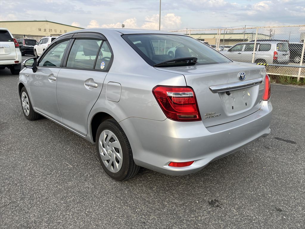 Toyota Corolla Axio HYBRID SILVER 2019 Year NKE165 NEW SHAPE 1500cc Auto Petrol with Full Options