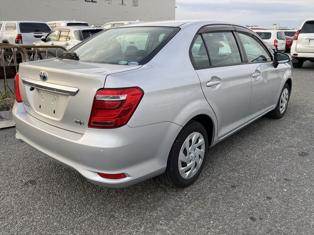 Toyota Corolla Axio HYBRID SILVER 2019 Year NKE165 NEW SHAPE 1500cc Auto Petrol with Full Options