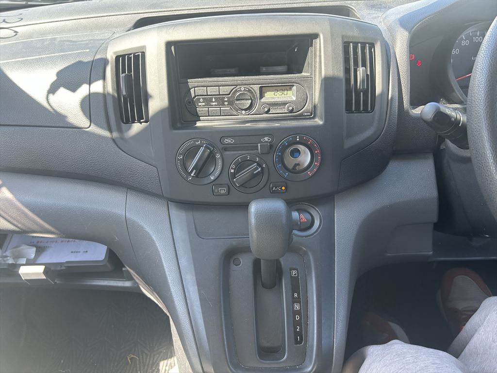 Nissan Vanette NV200 WHITE 2020 Year – DX PKG NEW SHAPE 1600cc Automatic Petrol.