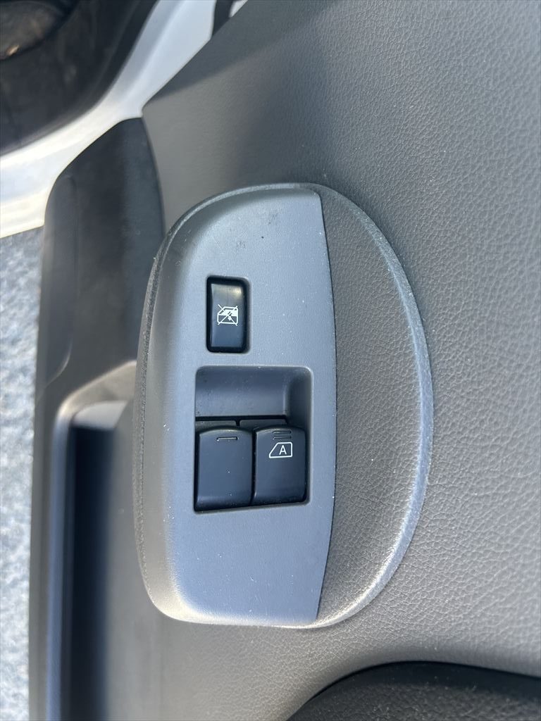 Nissan Vanette NV200 WHITE 2020 Year – DX PKG NEW SHAPE 1600cc Automatic Petrol.