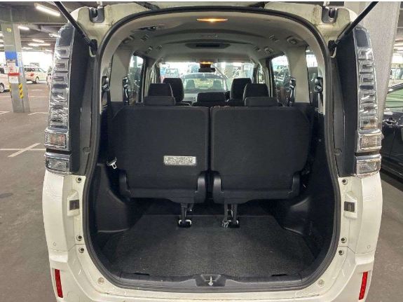 Toyota VOXY PEARL 2019 Year ZRR85G NEW SHAPE X 4WD PKG 2000cc Auto Petrol with 8 Seater and Full Options