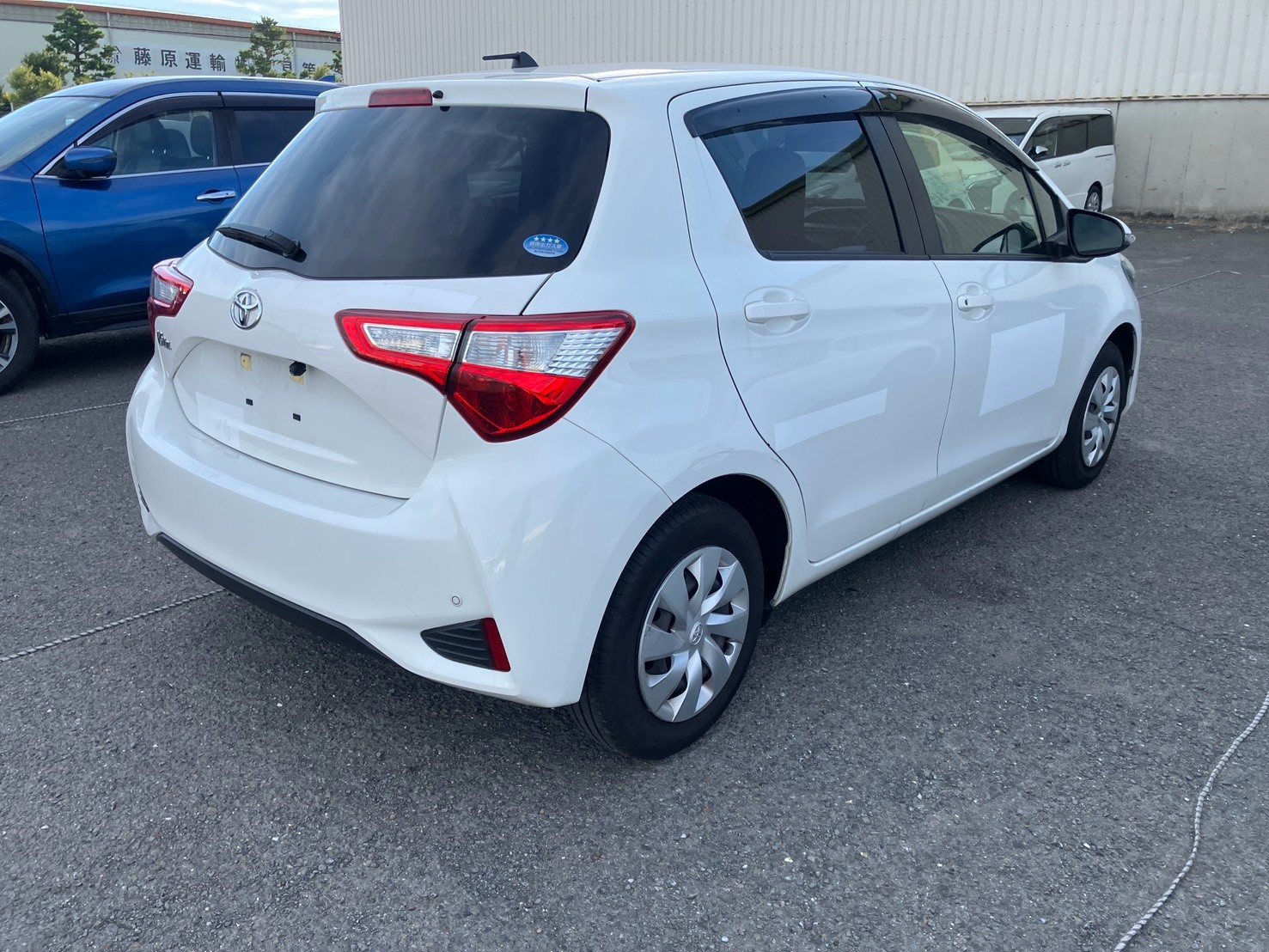 Toyota Vitz PEARL 2019 Year – ”F PKG” NEW SHAPE KSP130 1000cc Auto Petrol with Full Options.